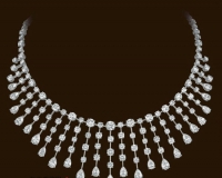 戛纳被劫珠宝商悬赏百万捉凶