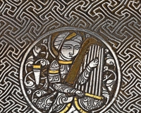 700年古董手包亮相伦敦:精湛工艺令人折服