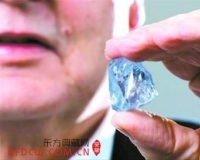 122克拉天然蓝钻南非现身:售价达6200万英镑