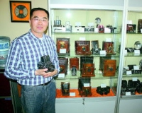 网上竞拍30多轮只为一台旧相机