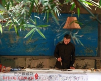 墨彩淋漓:冯钟云国画中的色彩印象