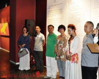 移步换景:冯丽鹏作品展亮相莱维艺术空间