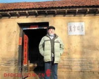 老人手抄30万字的《红高粱》被莫言文学馆收藏